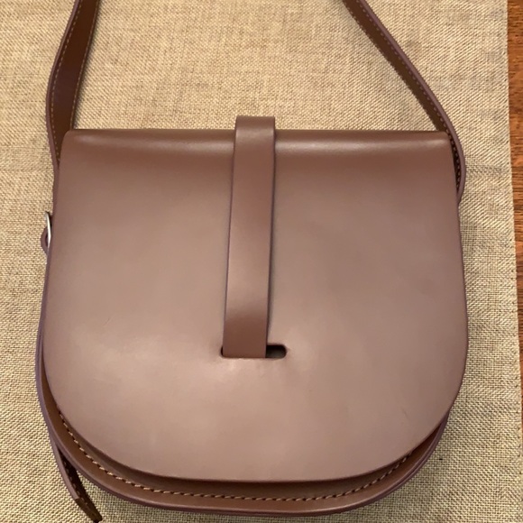 A.Cloud Saddle Bag  NWOT Beautiful Designer Bag - Picture 3 of 13